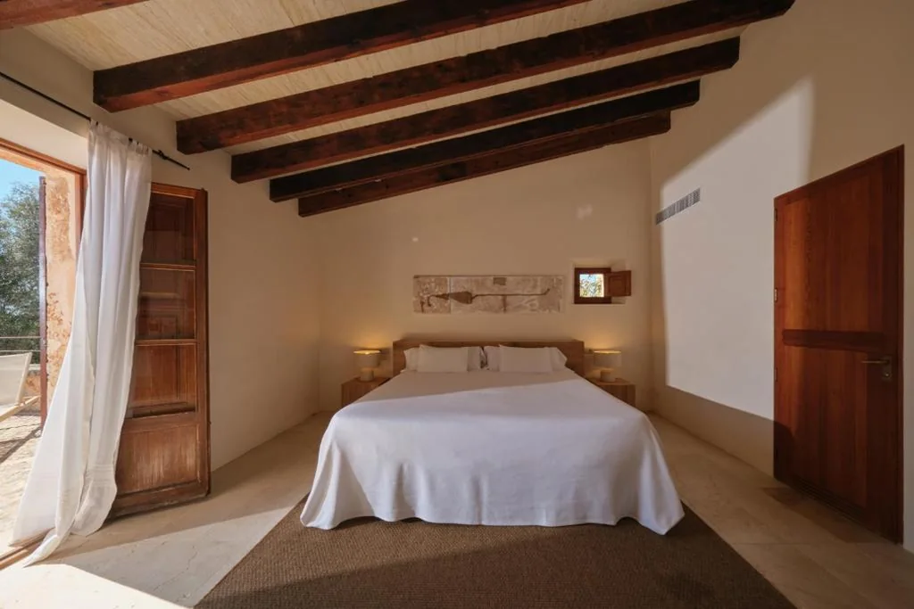 Suite Junior con balcón — Belle Son Mas Luxury Finca Hotel