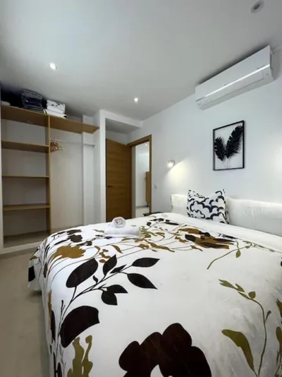 Belle villa contemporaine piscine privée — foto 2
