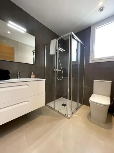 Belle villa contemporaine piscine privée — foto 8