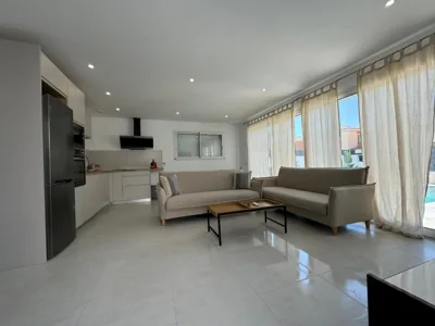 Belle villa contemporaine piscine privée — foto 10