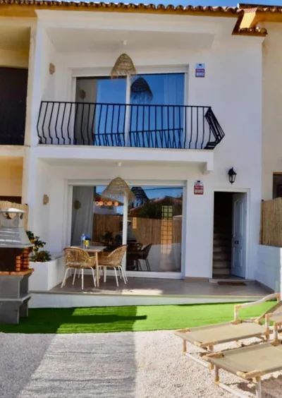 Benalmádena Beach House- Luxe house, prime location near Puerto Marina&Beach — foto 10
