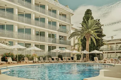 Beneste Villa Flamenca Hotel — foto 3