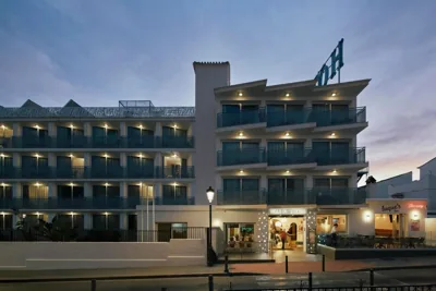 Beneste Villa Flamenca Hotel — foto 7