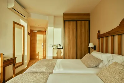 Beneste Villa Flamenca Hotel — foto 10