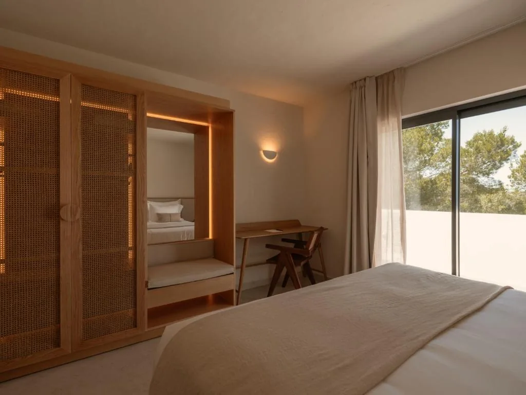 Grand Suite con vista panorámica — Besai Ibiza Boutique Hotel - New Opening