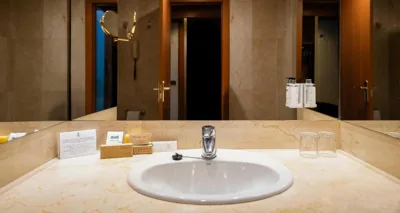 Best Western Premier CMC Girona — photo 9