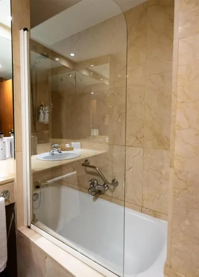 Best Western Premier CMC Girona — photo 12