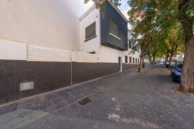 BF Rooms Almeria Centro — 写真 11