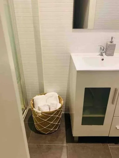 Bien comunicado, acogedor y confortable — foto 3