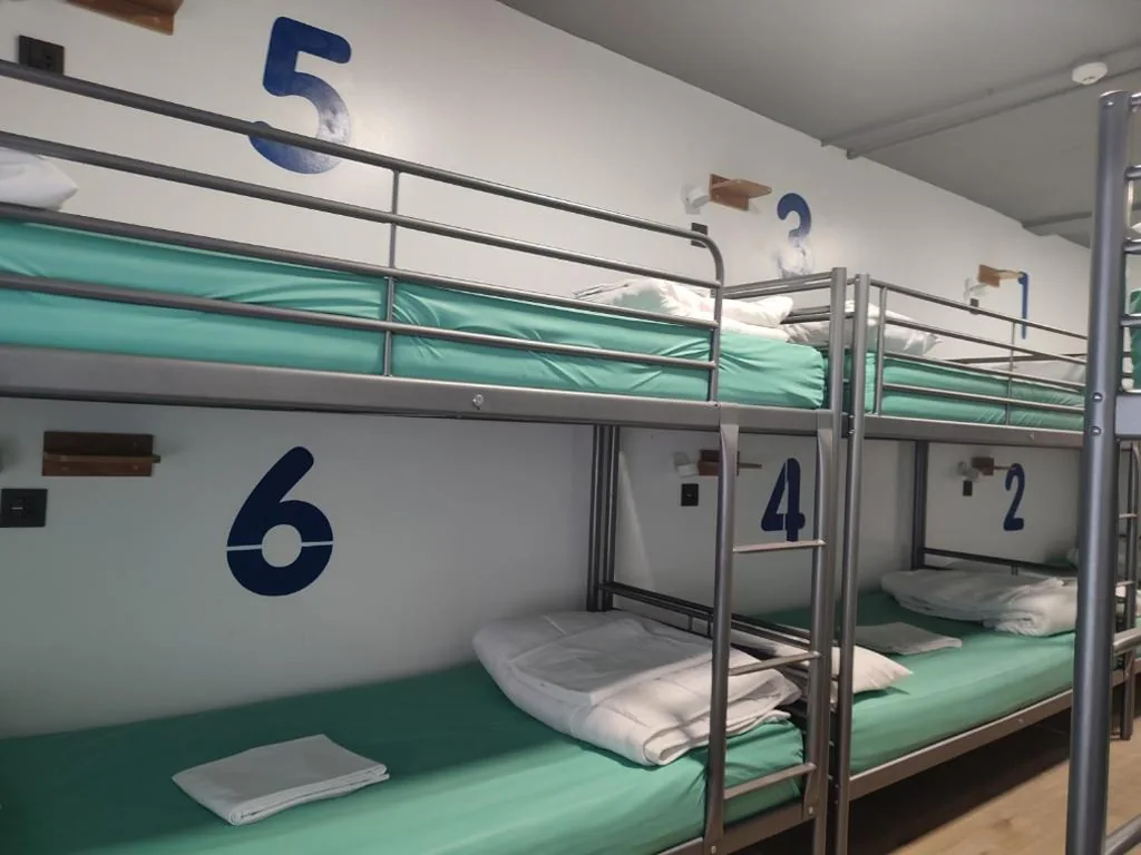 Quarto Duplo com casa de banho privada — Bilbao Metropolitan Hostel by Bossh! Hotels