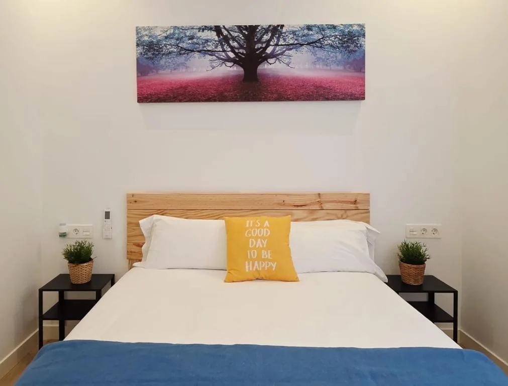 Habitación Doble con baño privado — Bilbao ROOMS & KITCHEN Altube