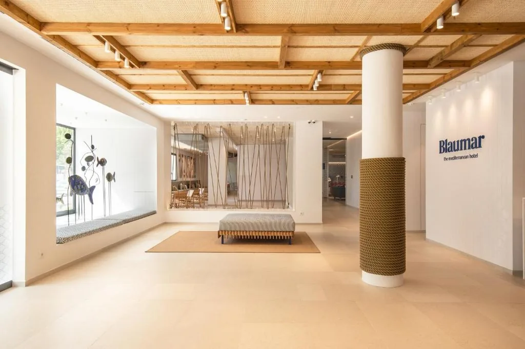 Blaumar Hotel