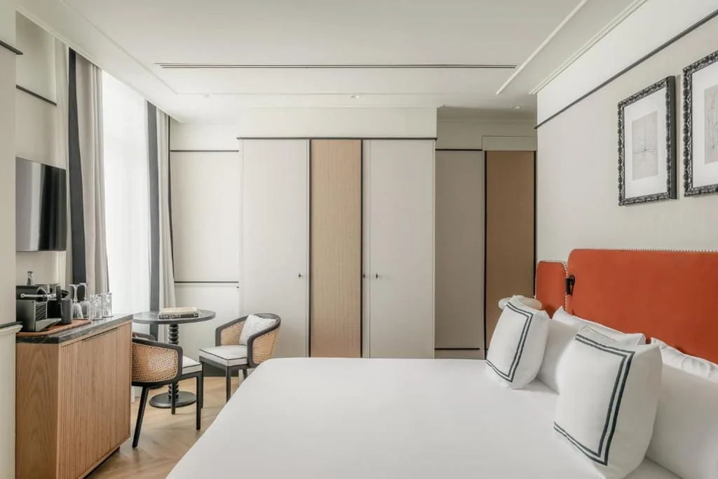 高级城市景观双人间 — BLESS Barcelona - Preferred Hotels & Resorts, Legend Collection - New Opening 2026