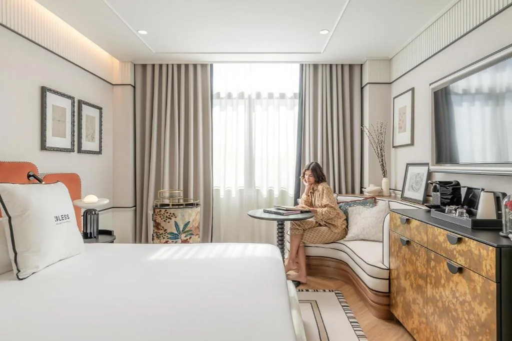豪华转角城市景观客房 — BLESS Barcelona - Preferred Hotels & Resorts, Legend Collection - New Opening 2026