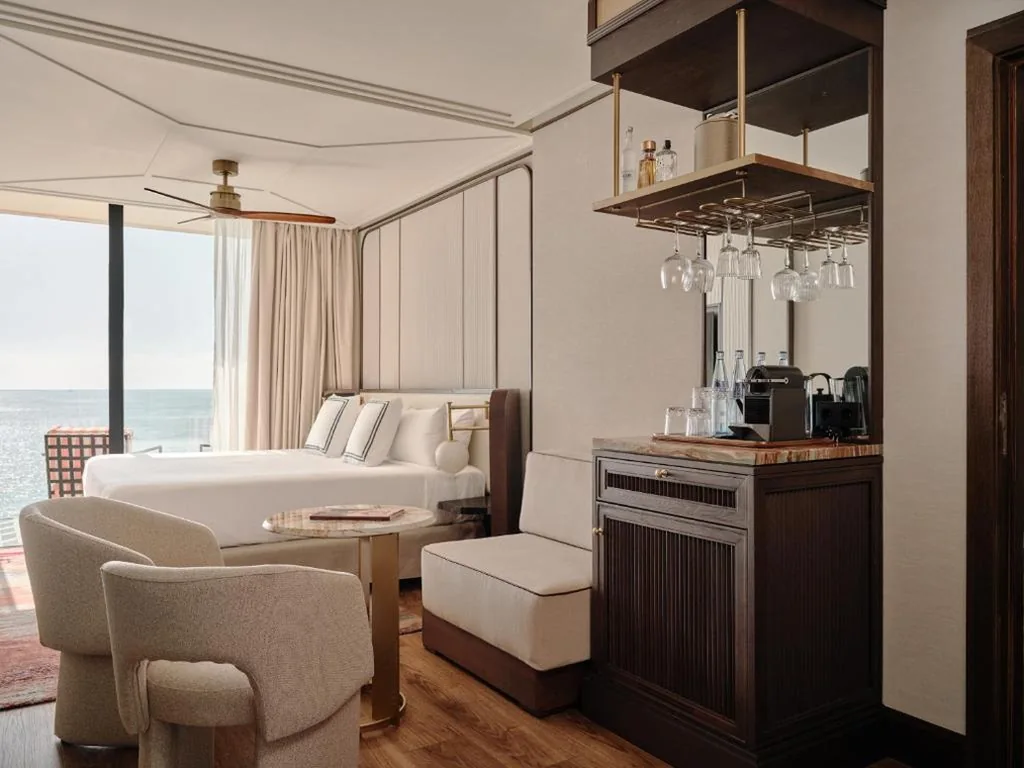 Alojamiento Deluxe Superior con vistas al mar — BLESS Ibiza The Site - Preferred Hotels & Resorts, Legend Collection