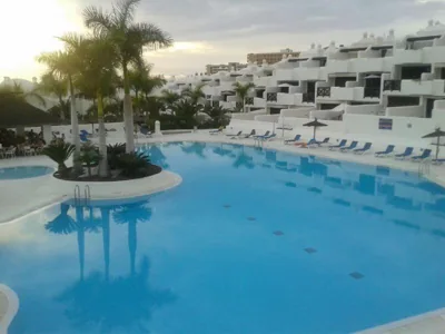 BLU PARADISE COSTA ADEJE - Heated Pool — foto 9