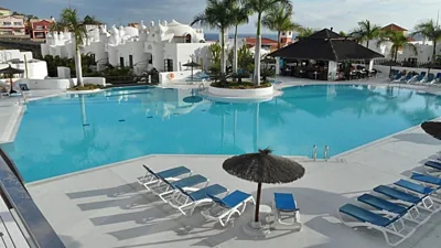 BLU PARADISE COSTA ADEJE - Heated Pool — foto 11