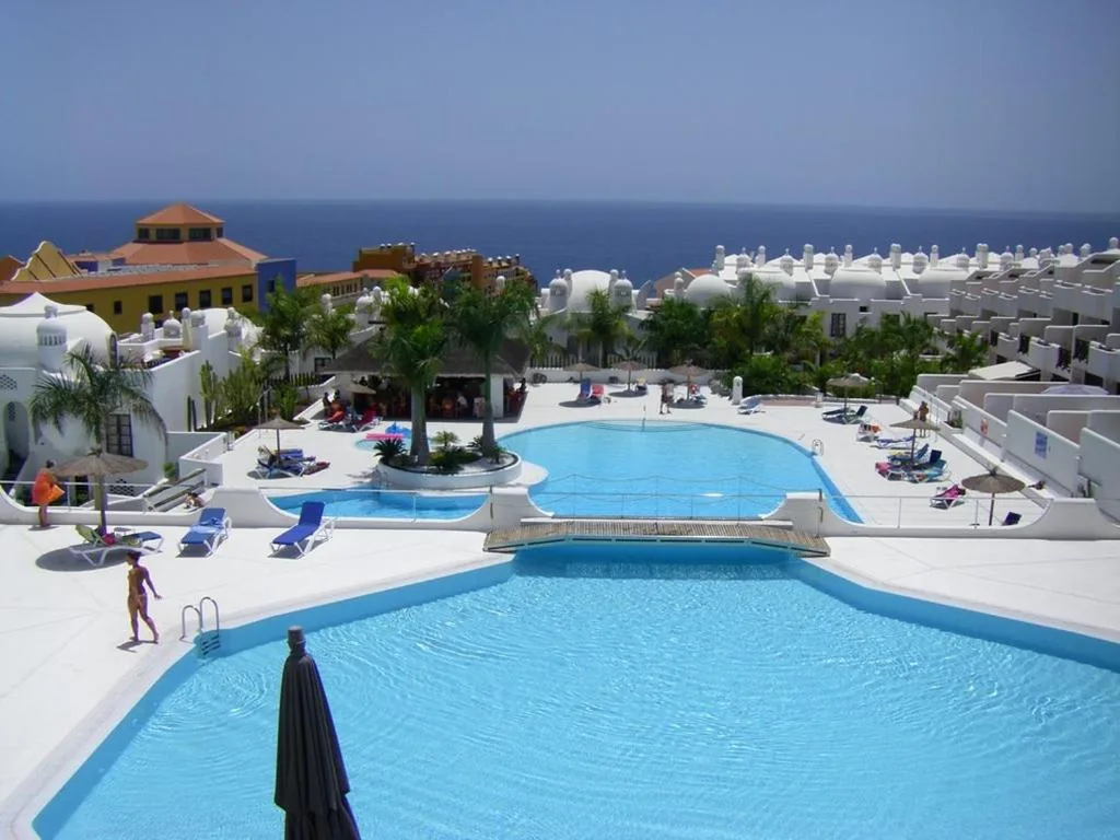 Villa Superior — BLU PARADISE COSTA ADEJE - Heated Pool