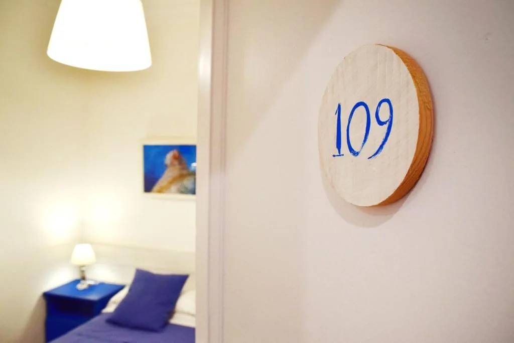Habitación Doble con baño compartido — Blue Barcelona