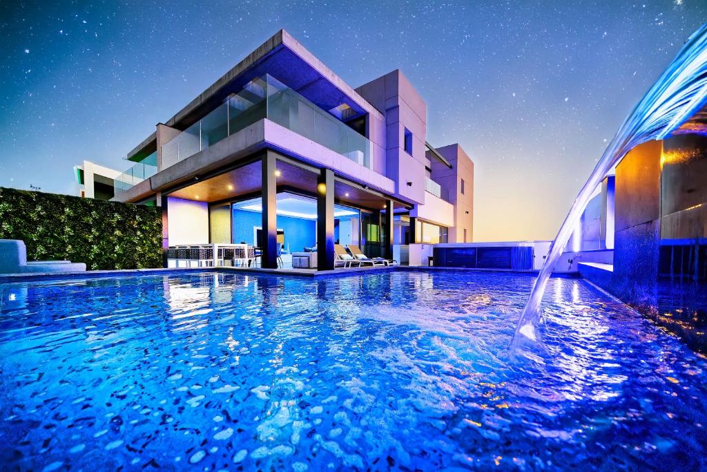 Blue Star Meloneras Villa