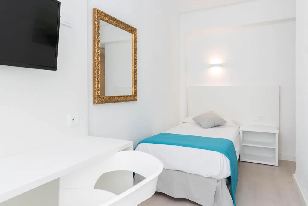 Camera singola — BLUESEA Arenal Tower Adults Only