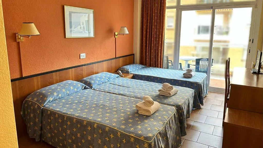 Dreibettzimmer — BLUESEA Copacabana
