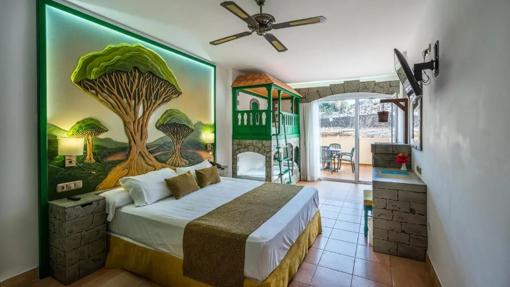 Quarto Duplo Familiar — BLUESEA Costa Jardin & Spa