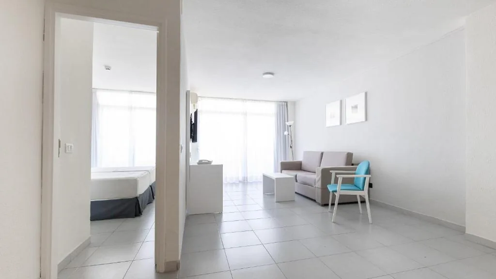 Habitación Cuádruple Estándar — BLUESEA Lagos de Cesar