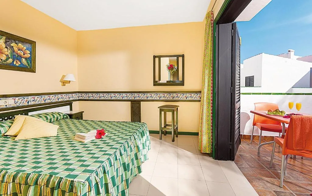 Appartement met 1 slaapkamer en uitzicht op het zwembad — BLUESEA Puerto Caleta