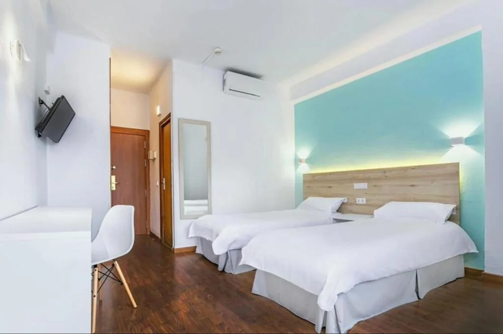 Habitación Doble Económica — BLUESEA Torremolinos Centro