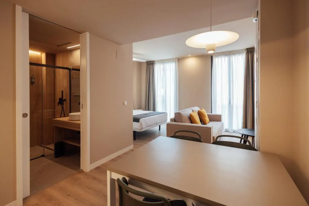 デラックス1ベッドルームアパートメント — BN SUITES San Francisco