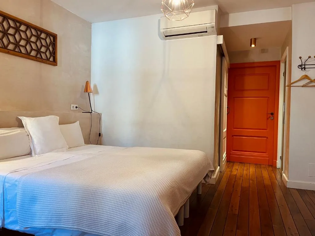 Habitación Familiar — Boabdil Guesthouse