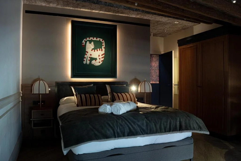 Deluxe Double Room — Boada Riera - The RoomsbyReini