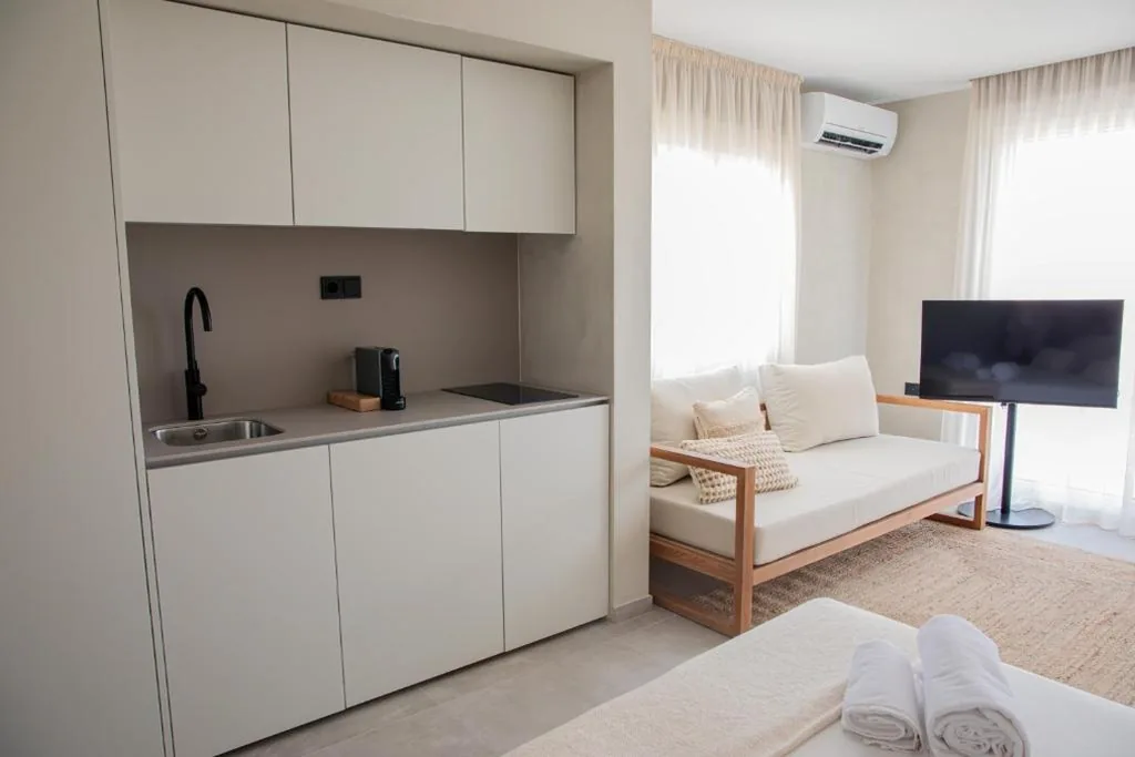 Studio with Extra-Large Bed and Sofa Bed — Boho Suites Formentera