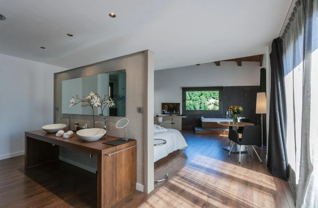 Luxe suite met bubbelbad — Bonansa Country Hotel