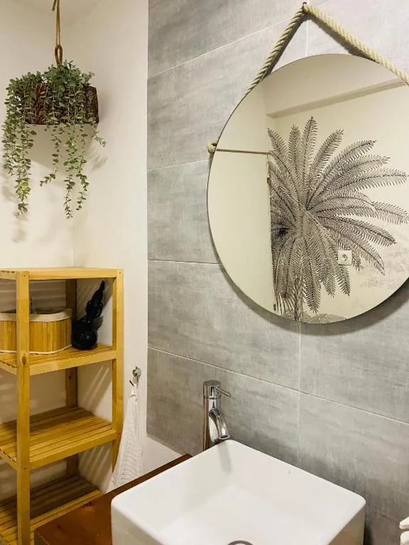Cama em dormitório partilhado com 6 camas — Boogalow Hostel