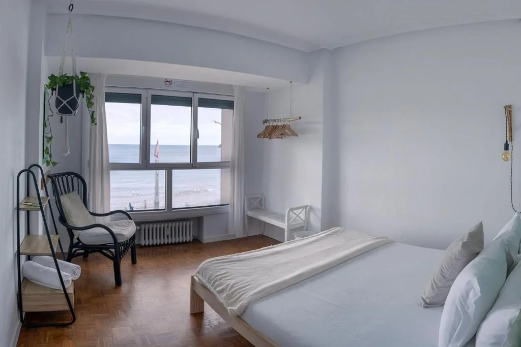 Quarto Duplo com casa de banho partilhada — Boogalow Hostel