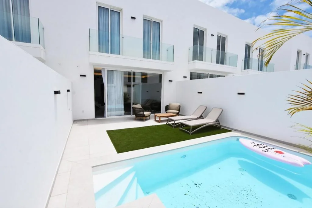 Villa de 3 dormitorios — Book Jet - Paradise Dunes Villa CLIMATIZED private pool