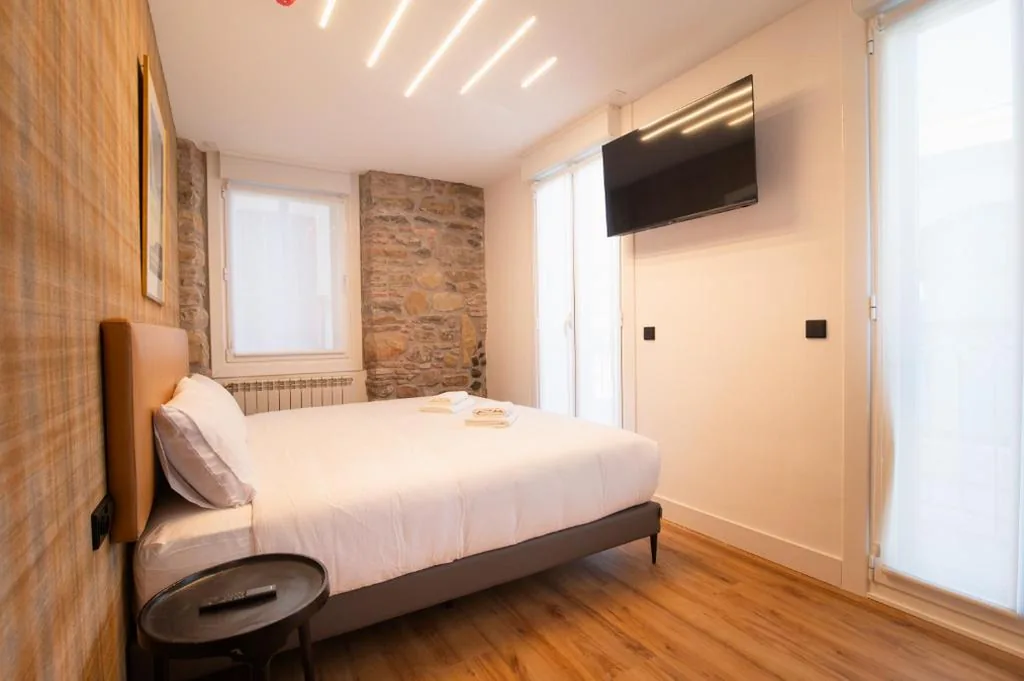 Habitación Doble con balcón — Boulevard Roomss