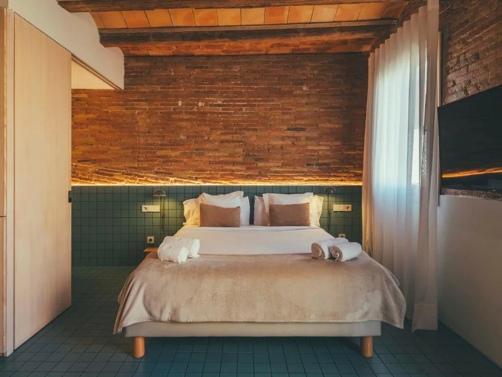 大型ダブルベッド1台付きスタジオ — Boutique Apartments 23 Barcelona
