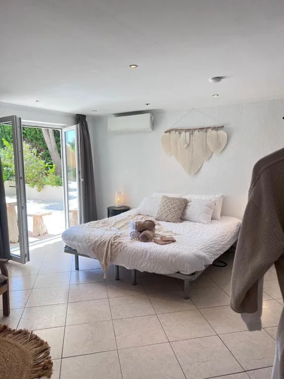 Camera Matrimoniale Deluxe — Boutique Casa Lapicida