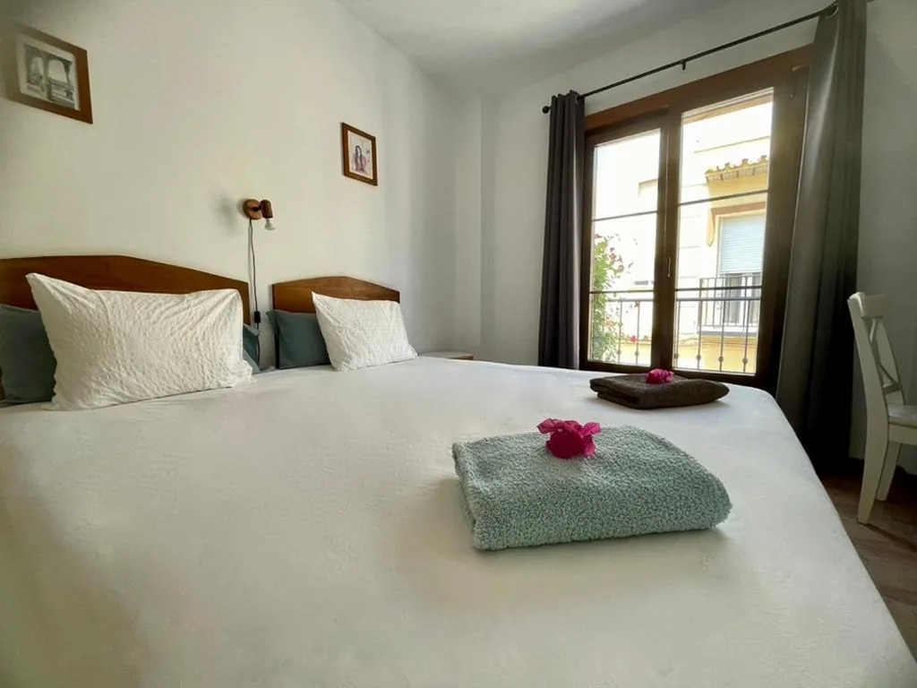 Quarto Duplo Deluxe com varanda — Boutique Hostal Lorca