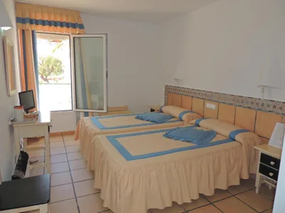 Boutique Hostal "Virgen del Mar Holidays" — foto 6