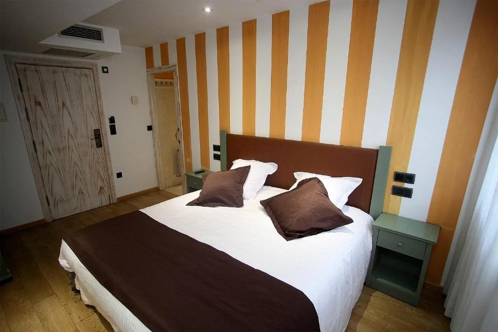 Doppelzimmer – 1 oder 2 Betten — Boutique Hotel Castilla