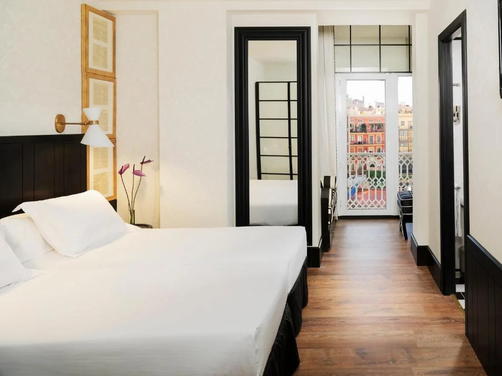 Camera doppia Superior - 1 o 2 letti — Boutique Hotel H10 Catalunya Plaza