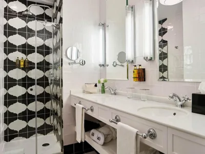Boutique Hotel H10 Villa de la Reina — foto 9