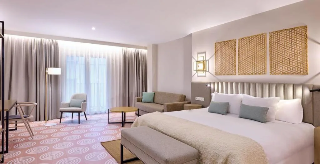 Suite Júnior — Boutique Hotel Luna Granada Centro