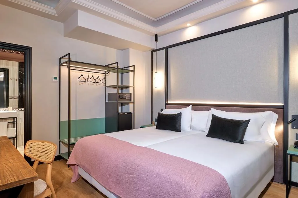 ダブルルーム — Boutique Hotel Luna Triunfo Granada
