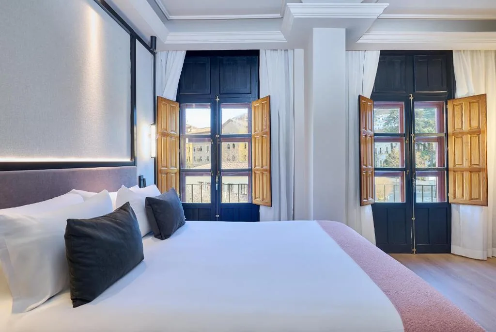 バルコニー付きダブルDeluxeルーム — Boutique Hotel Luna Triunfo Granada