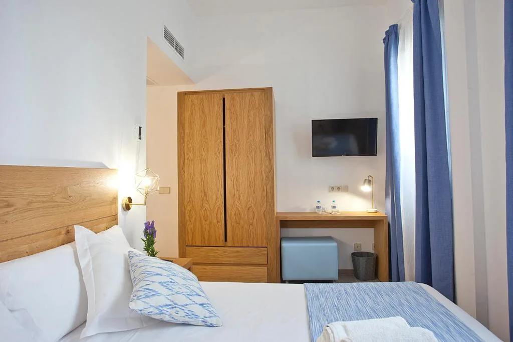 Camera Doppia con doccia - 1 o 2 letti — Boutique Hotel Petit Sant Miquel